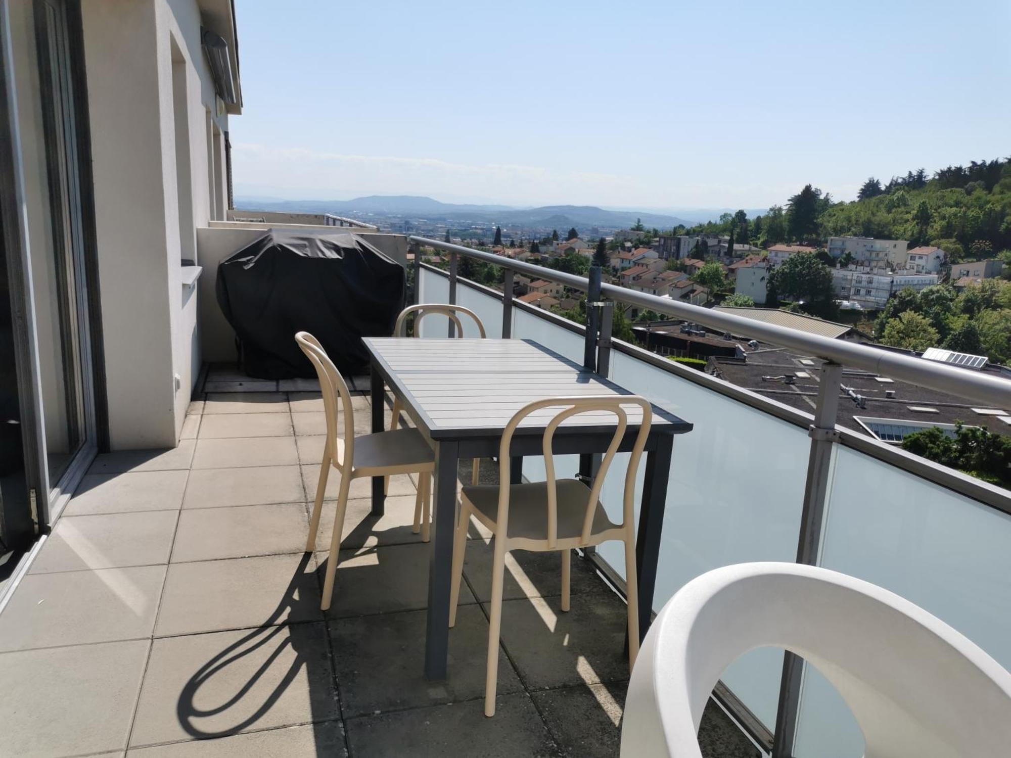 Détente Garantie Clermont-Ferrand Extérieur photo